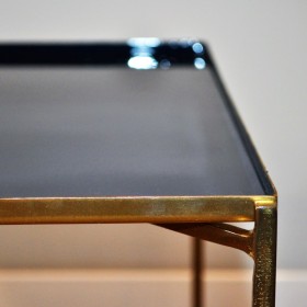table basse métal bleu laqué